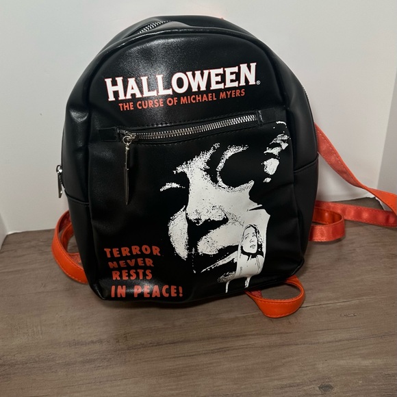 Handbags - Halloween The‎ Curse Of Michael Meyers Terror Never Rests In Peace Backpack.